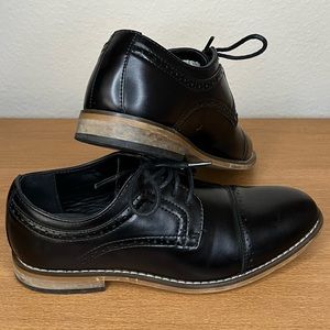 Boys Steve Madden Dress Shoes Sz 3